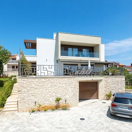 Ferienhaus In Mit Privatem Pool Und Meerblick *